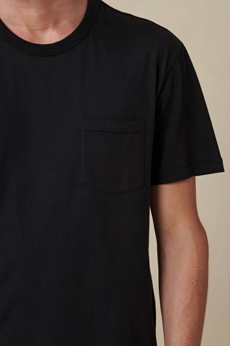 katru sasodīto dienu tee Globe Brand melns D2ZH286 apģērbs