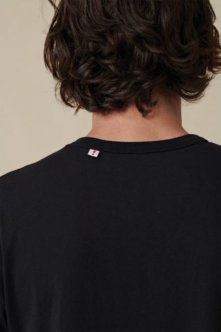 katru sasodīto dienu tee Globe Brand melns D2ZH286 apģērbs